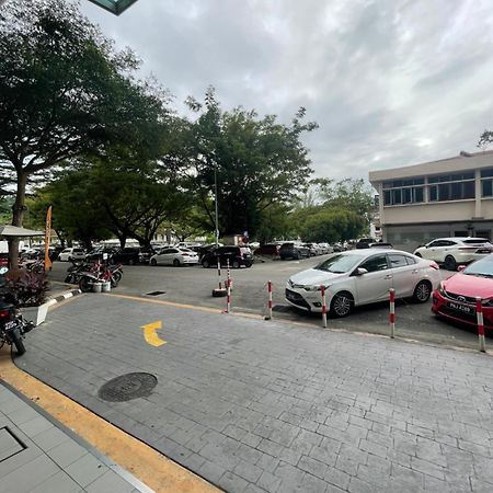 6 Pax 1 Bedroom Near Usm Spice Arena Pantai Specialist Airport 峇六拜 外观 照片