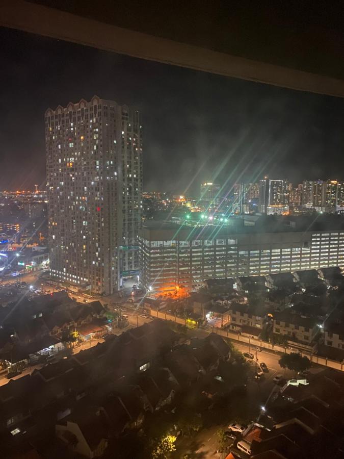 6 Pax 1 Bedroom Near Usm Spice Arena Pantai Specialist Airport 峇六拜 外观 照片